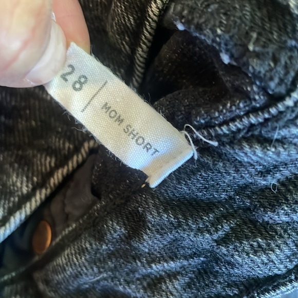 PacSun black denim Mom short - Picture 4 of 6